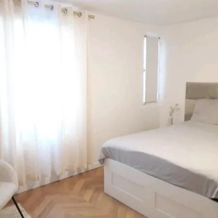 Appartement Champs Elysees