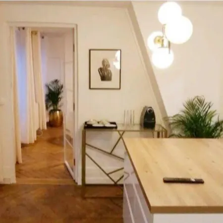 Appartement Champs Elysees *